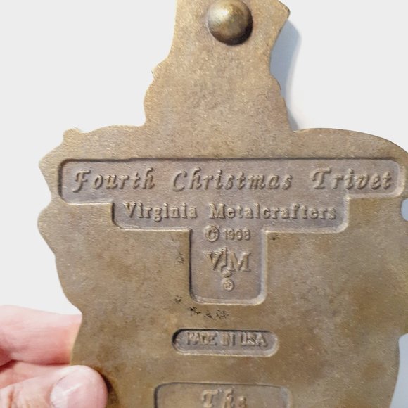 Virginia Metalcrafters Merry Christmas The SNOWMAN Brass Trivet - 4th in Series - Picture 4 of 8